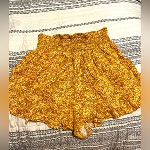 Kids L, wild fable dressy shorts